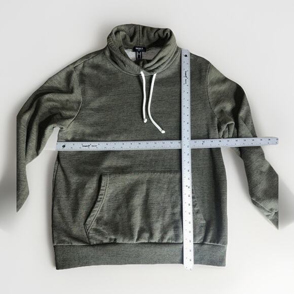 Forever 21 Men’s Green Cowl Neck Pullover Hoodie Sweatshirt Size M - Picture 6 of 6